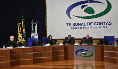 TCE-MS julga contas públicas em sessão