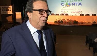 Obras inacabadas: A caminho da retomada
